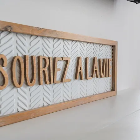 Daire Flora,centre Reims,parking Prive