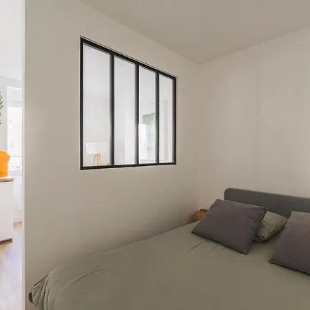 Flora,centre Reims,parking Prive * Reims