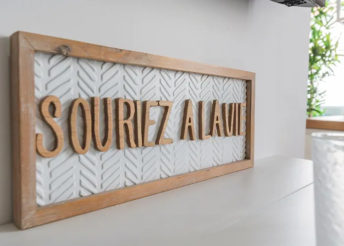 Apartment Flora,centre Reims,parking Prive